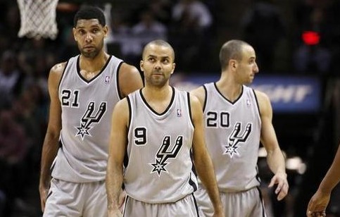 托特纳姆热刺和纽卡斯尔联队得知了从竞争对手那里挖走卡洛·安切洛蒂钟爱的进球机器的可能性。（热刺与纽卡被曝有望从对手手中挖走安切洛蒂偏爱的进球机器）