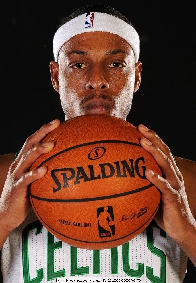 皮西利女友透露自己曾被前男友虐待：不要让别人控制你（皮西利女友自述曾遭前任施暴：别让他人操控你）