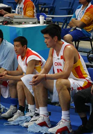 CCTV不播！中超两强出战亚冠：蓉城1-0=赢领头羊，海港输球＝出局（央视未转！亚冠中超双雄出击：蓉城1-0斩领头羊，海港失利出局）