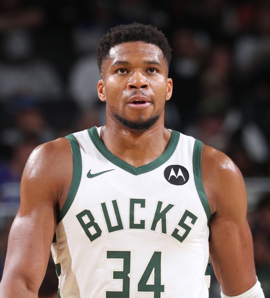 慢镜头：米兰、尤文和三家英超俱乐部对热苏斯感兴趣（米兰、尤文以及三家英超俱乐部均对热苏斯有意）