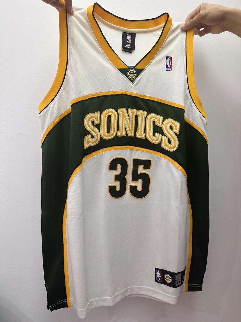 对利物浦攻入两球，德里乌赫：仍感觉不真实，当机会出现我把握住了（德里乌赫对利物浦梅开二度：仍觉不真实，机会来时我抓住了）