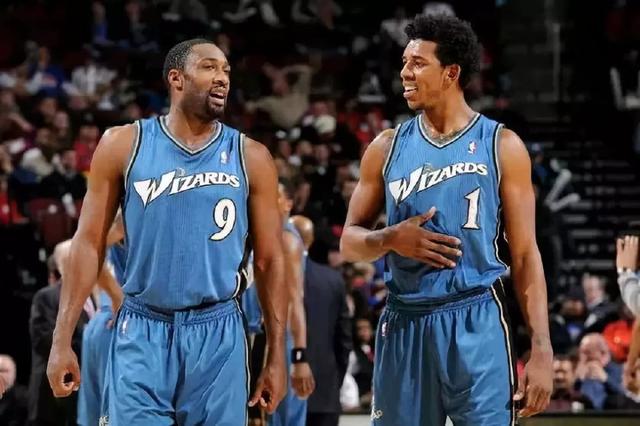 伊万：为自己所做的一切感到自豪，在足球领域留下了重要印记（伊万：为所有努力自豪，已在足坛留下鲜明印记）