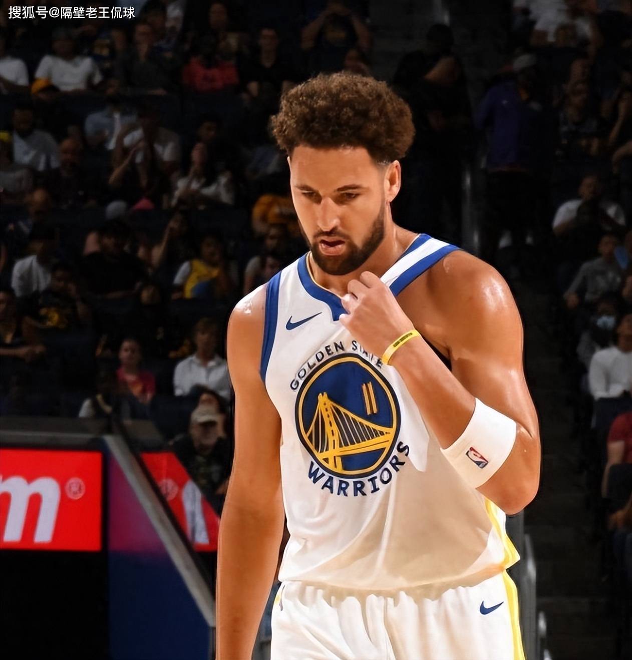 体坛记忆｜奥尼尔的夸张体型-9岁不让买儿童套餐！（体坛轶事｜奥尼尔的巨型童年：9岁买不到儿童套餐）