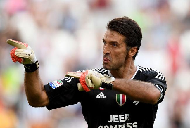 加内特重返森林狼，经典球衣再现江湖（加内特回归森林狼，传奇战袍再度亮相）